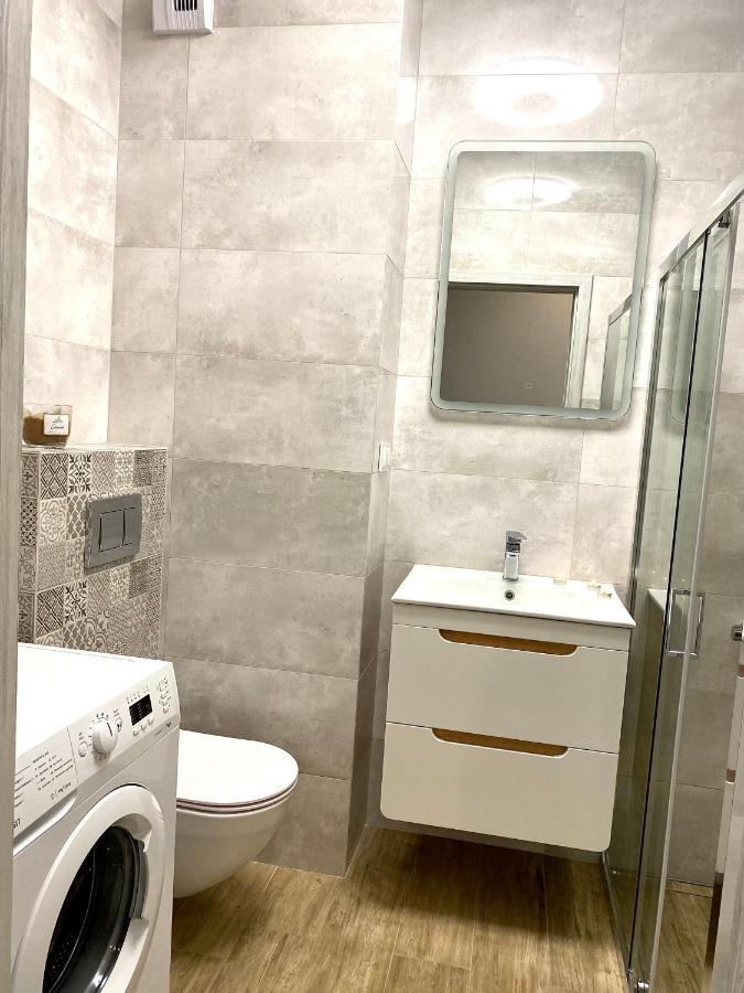 Aparts For You Premium VI Centrum Marrow Apartment ทอรูน ภายนอก รูปภาพ